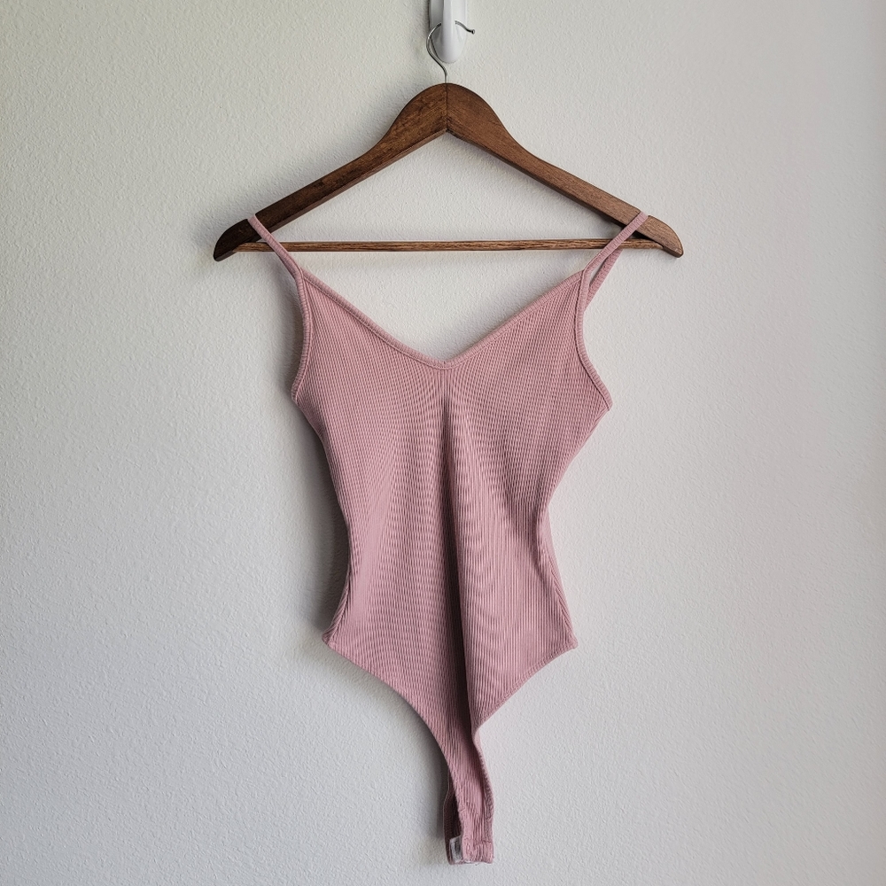 Lulu's Leotard Pink
